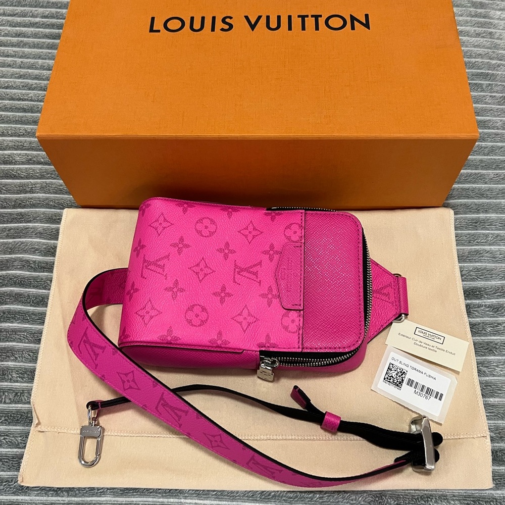 Louis Vuitton Outdoor Sling Bag Messenger Pink Fuchsia SS21 Mint